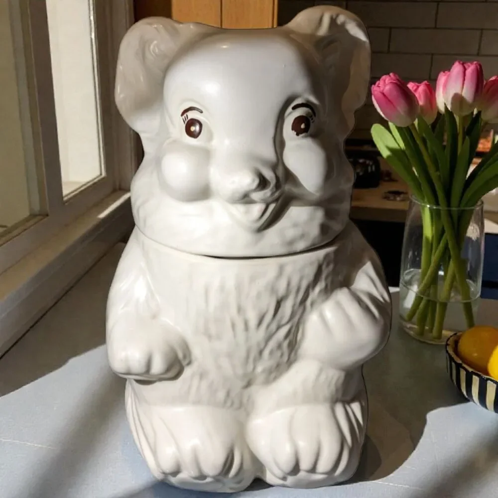 McCoy Bear Cookie Jar Vintage 1940s White Large Bear 12